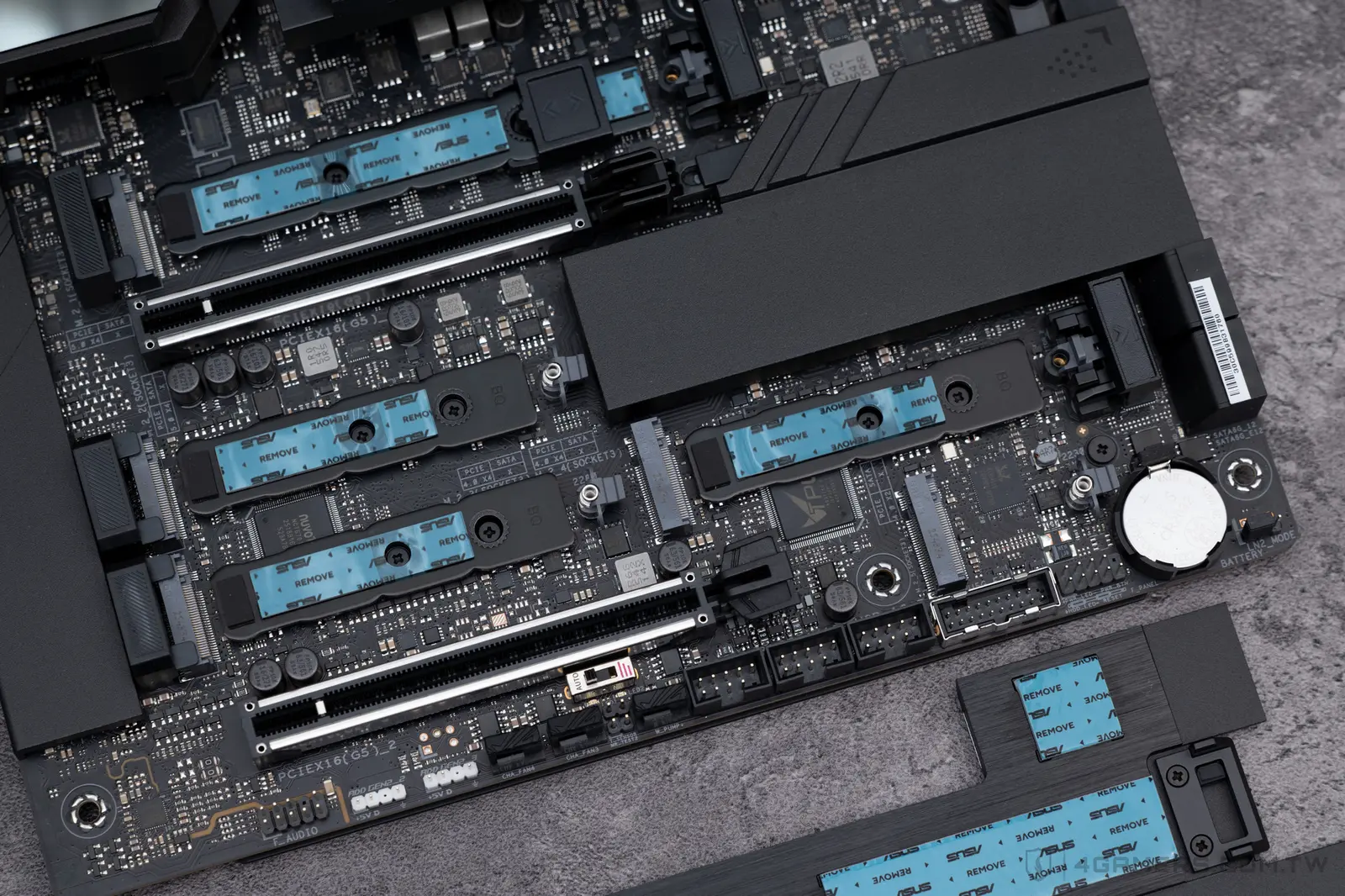 ASUS ROG Crosshair X870E Dark Hero