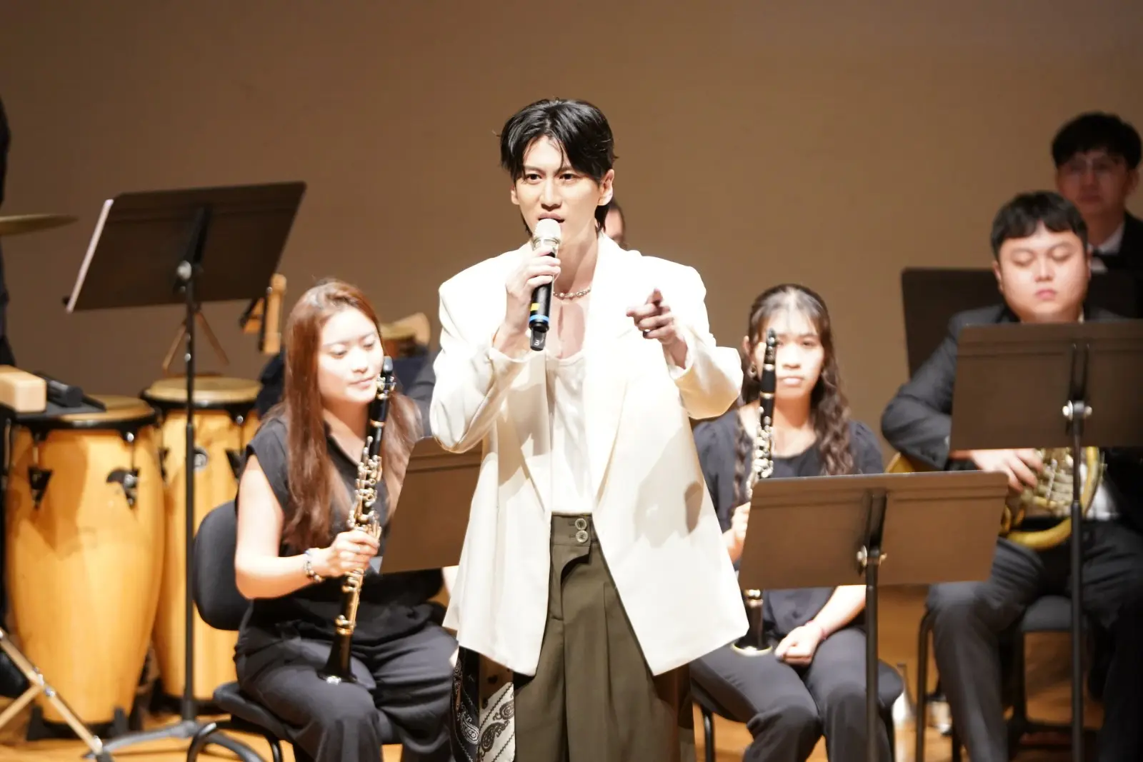 圖14. 童年回憶殺！誠品表演廳特邀動漫系王牌主持人孫沁岳攜手高雄市管樂團，以磅礡管樂現場重現《龍貓》、《魔女宅急便》、《你的名字》等10部宮崎駿與新海誠知名作品！