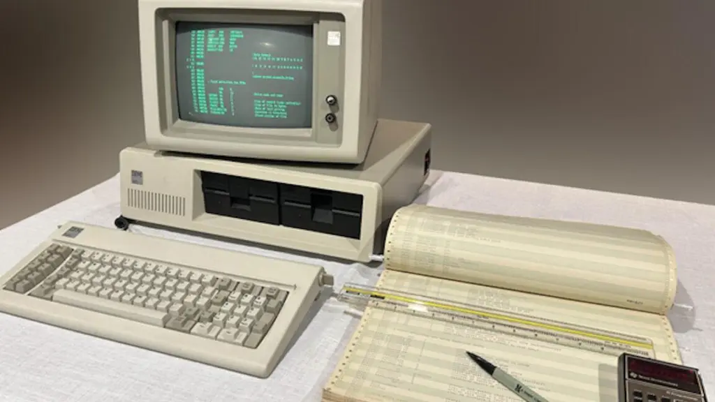 Microsoft open-sources "the earliest DOS source code discovered to date"