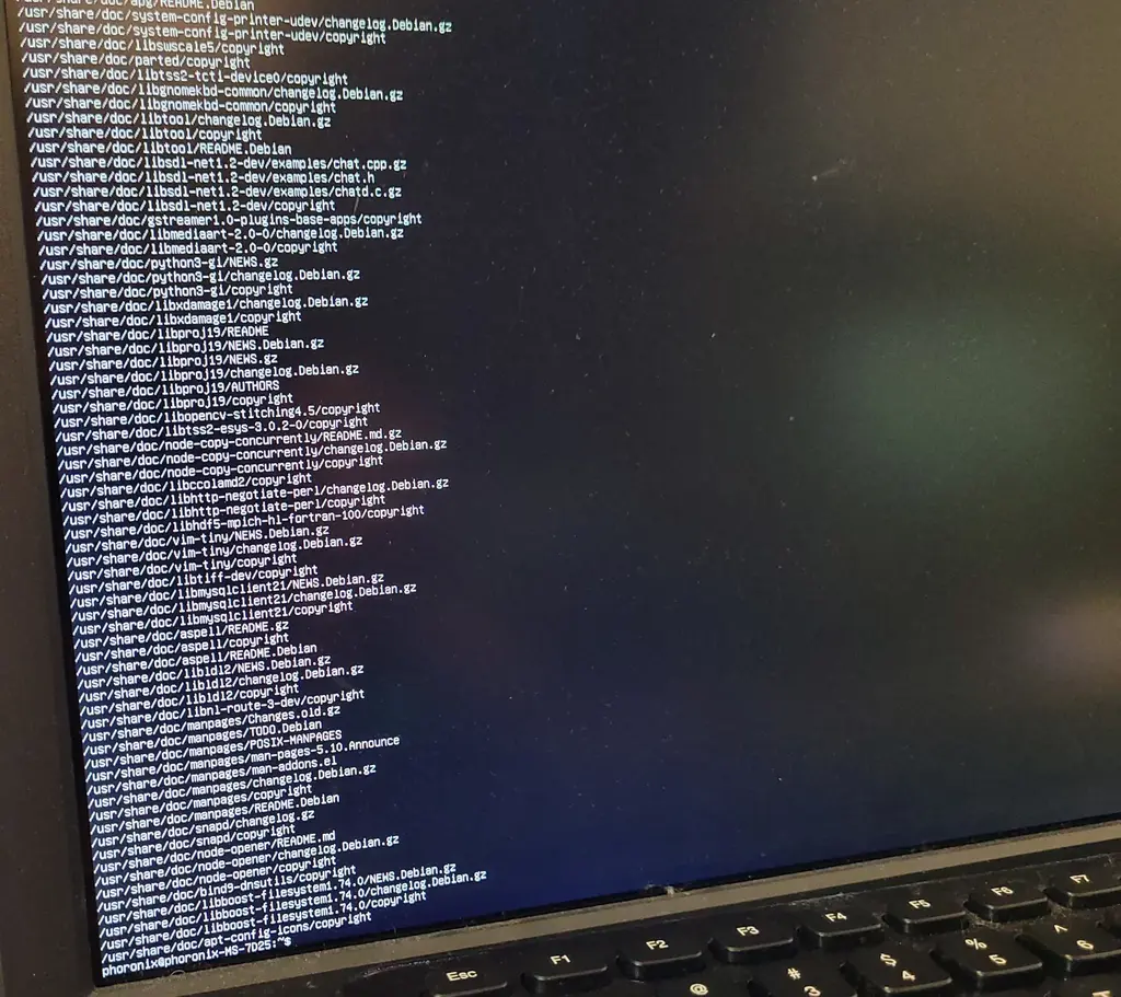 KMSCON Continues Improving For VT Terminal Emulator In User-Space