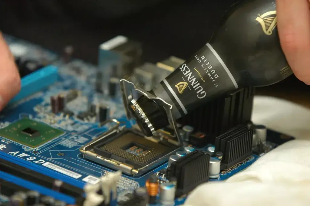 Greg KH Forewarns Of "Rough" Linux 7.3 Kernel Cycle Due To Continued AI Churn