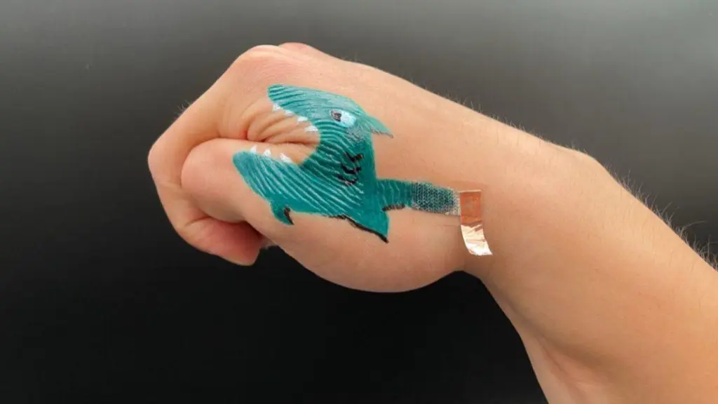 These painted e-tattoos could be the future of wearable biosensors