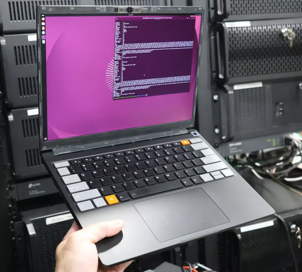 Framework Laptop 13 Pro: Aiming To Be One Of The Best Upgradeable Linux Laptops