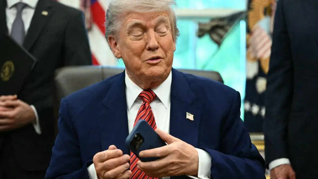 Trump forced to reinstate broadband grants, but court lets US scrap race…