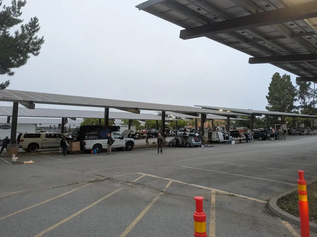 another early morning electronics flea market at West Valley College here in…