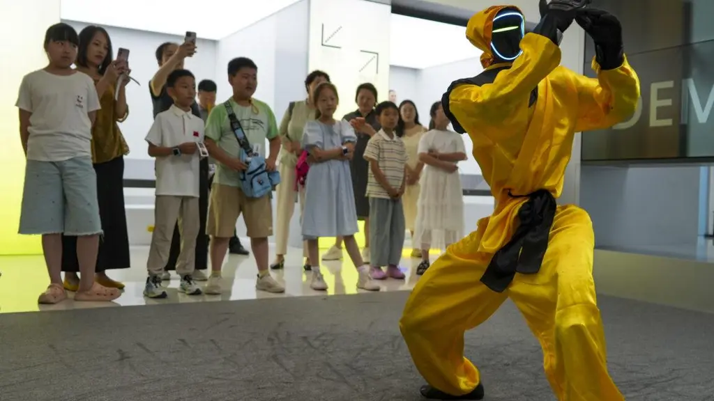 The skeptic’s guide to humanoid robots going viral on the Internet