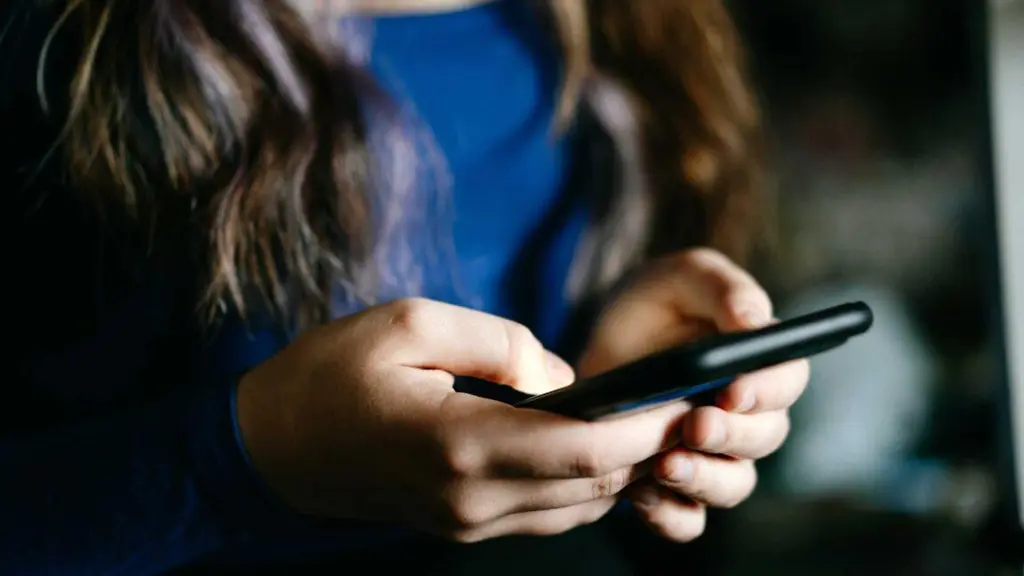 FCC plans ID mandate that could block anonymous use of prepaid burner phones