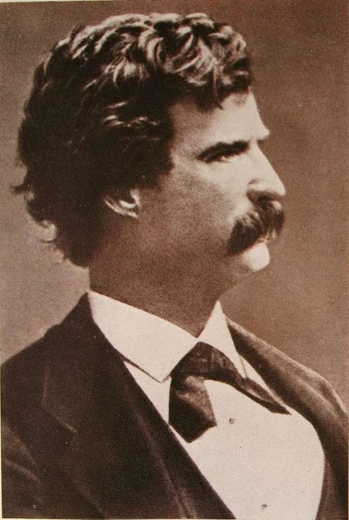 #OTD In 1859, Samuel Langhorne Clemens receives his steamboat pilot’s license.