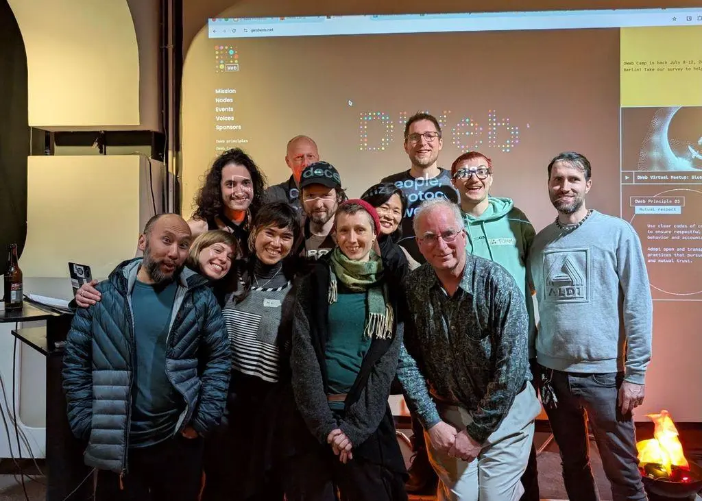 How do you build a better, more decentralized web? 🌐