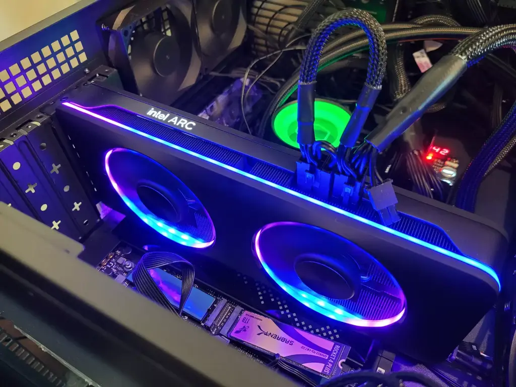 Patches Posted To Improve Linux Media Acceleration On Intel Alchemist GPUs