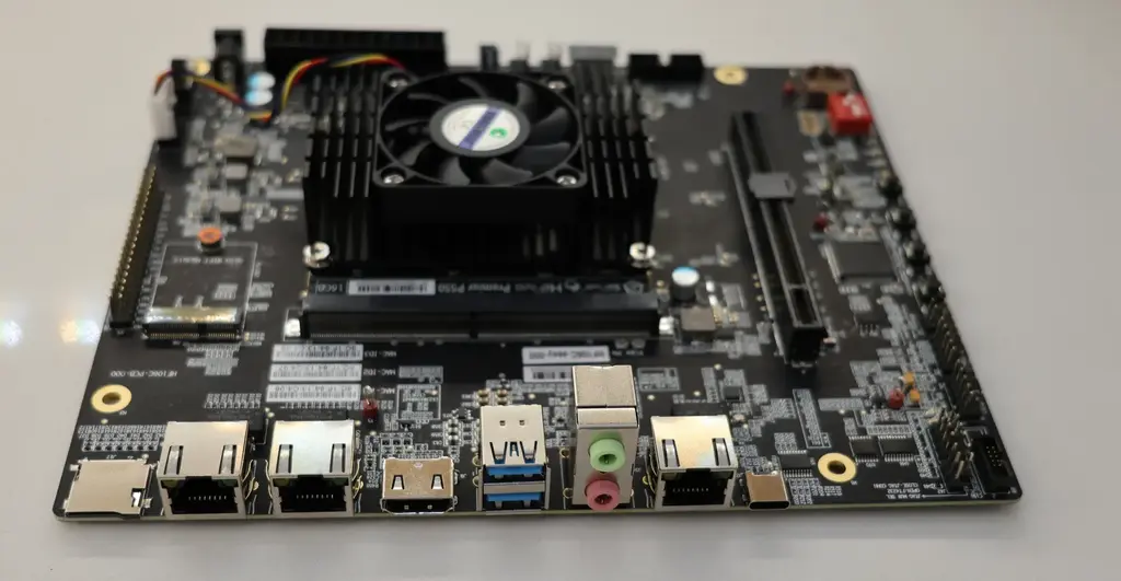 Linux 7.2 To Enable ESWIN SoC Support By Default For RISC-V Kernel Builds