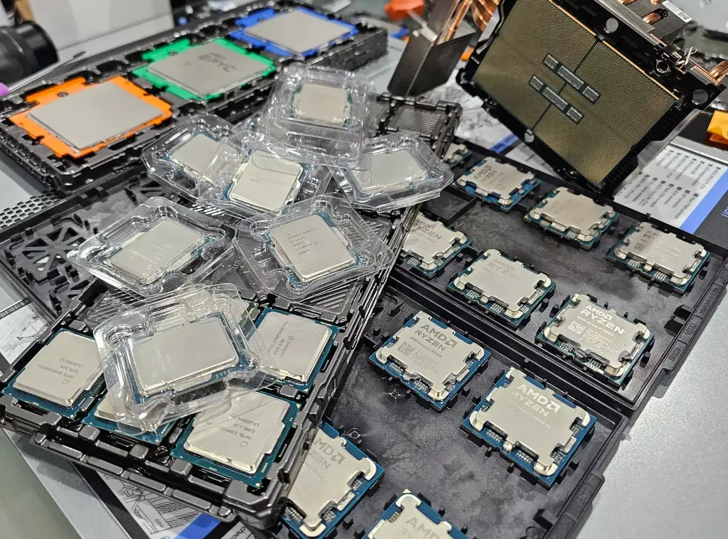 Important x86 Fixes Merged Ahead Of Linux 7.3-rc4