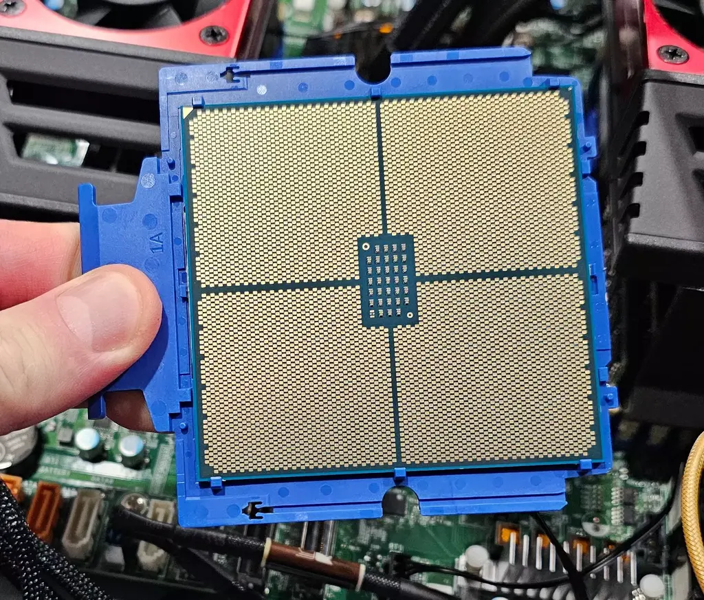 AMD k10temp Driver Adds EPYC Zen 5 Per-CCD Temperature Monitoring With Linux 7.3