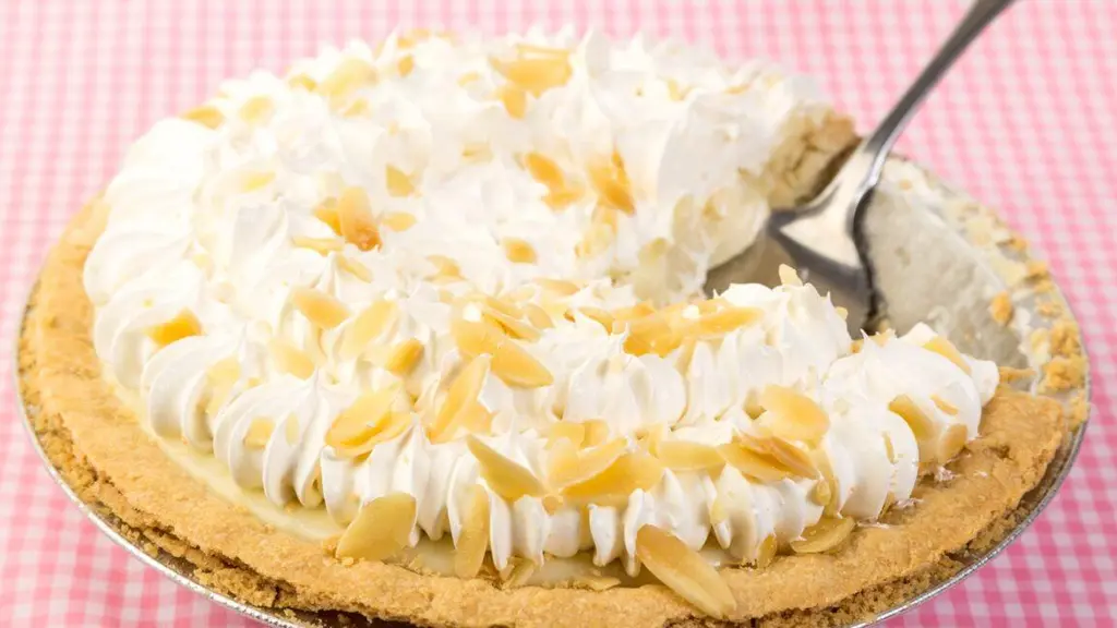 Comcast store punished low sales by smashing pies in workers' faces, lawsuit…