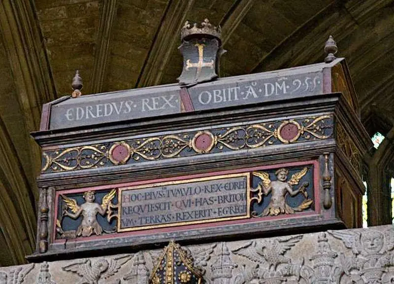 Who Lies in Winchester’s Medieval Mortuary Chests?