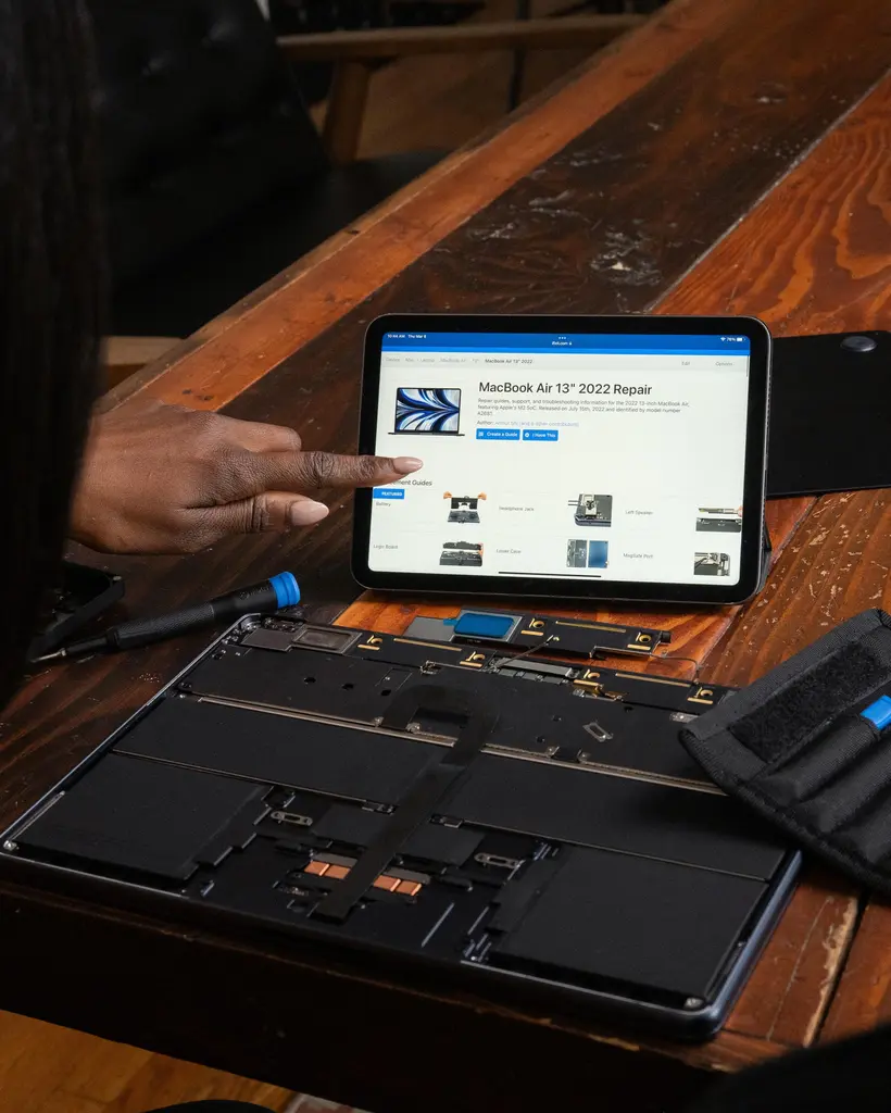 While our teardown engineers are busy cracking open the new MacBook Neo, we’re…