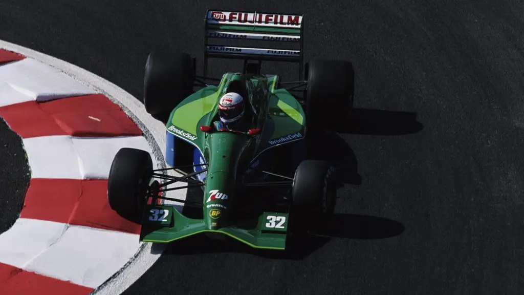 F1 set for another engine tweak in 2027, and what's this about V8s?