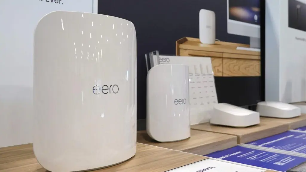 FCC slightly relaxes foreign router ban, allows software updates until 2029