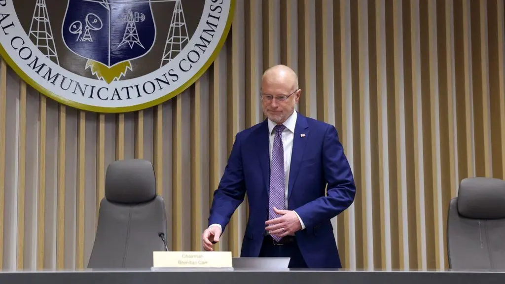 Trump and his FCC chair demand more positive news coverage of Iran war