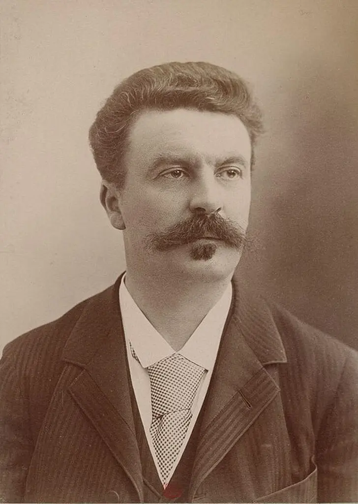 #OTD in 1893 Guy de Maupassant died. He "was a 19th-century French author,…