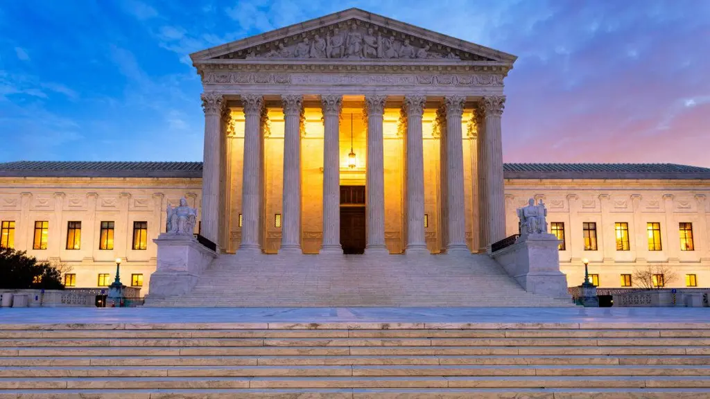 Apple takes Epic fight over app store fees to the Supreme Court