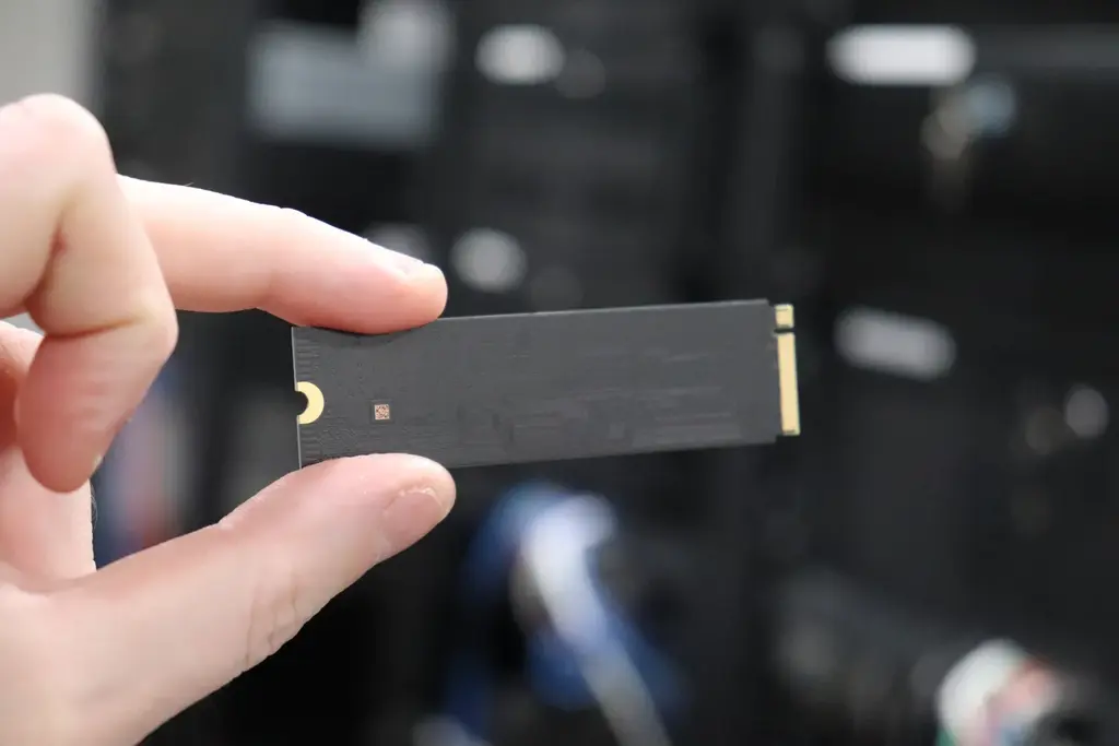 While New NTFS Driver Merged, NTFS3 Driver Sees Fixes & Minor Changes For Linux…