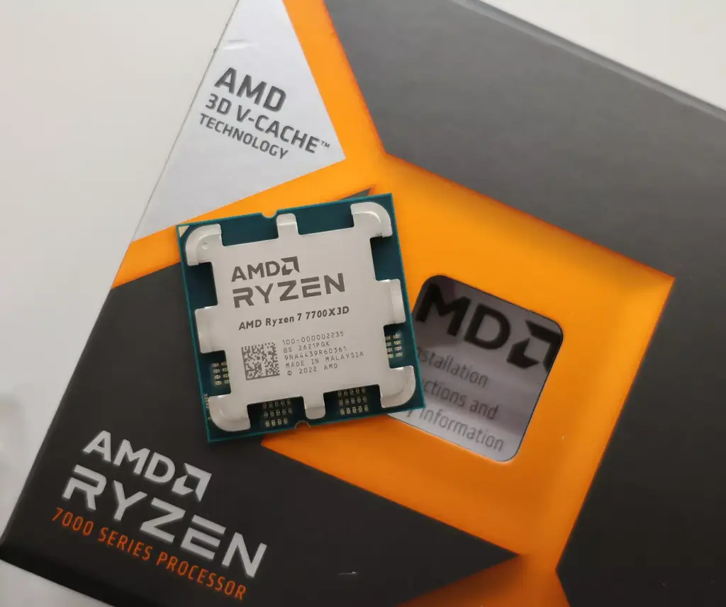 AMD Ryzen 7 7700X3D Linux Performance