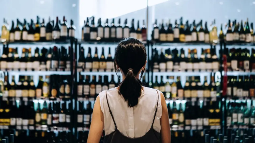 Experimental wine bottle tracks oxygen moving through the cork