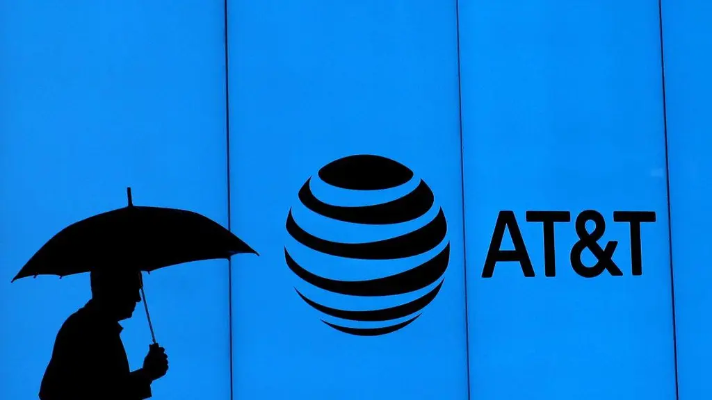 AT&T wrongly charged man $6,196, reversed bill after hearing from Ars