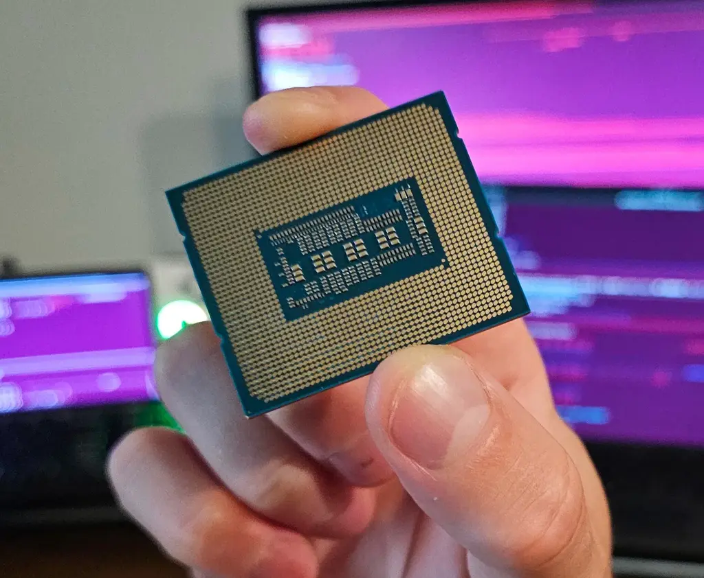 Linux's sched_ext Will Prioritize Idle SMT Siblings For Better Performance