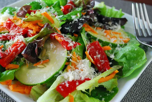 Preview image for Epic diarrhea outbreak has 40% of Americans avoiding fruits and veggies